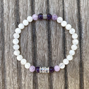 Bracelet-pierre-naturelle-lune-amethyste-lavande-blanc-violet-rose-bouddhiste-mandra-argent