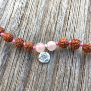 Collier Mala « Bien-être et Amour » Quartz rose et Rudraksha - 6 mm,  - Ankora