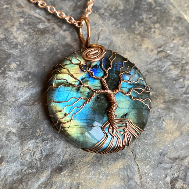 pendentif en labradorite arbre de vie